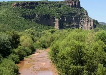 Afectados por derrame tóxico en río Sonora denuncian que autoridades no avanzan reparación