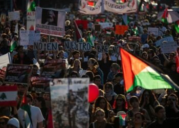 Miles marchan en CDMX contra el genocidio que atribuyen a Israel