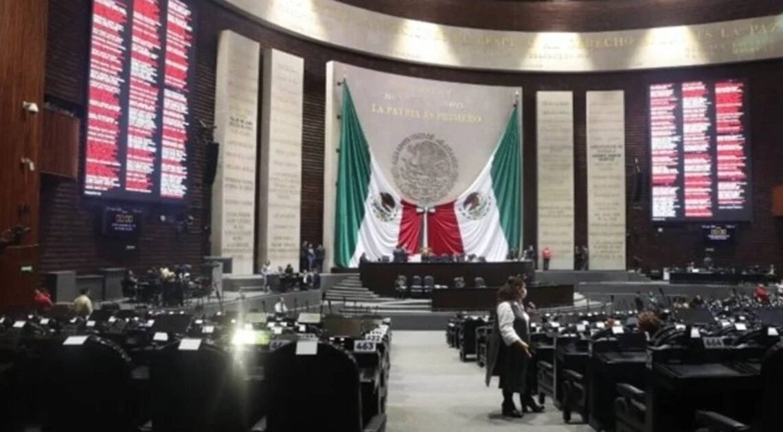 Posponen diálogo sobre reducción de jornada laboral en la Cámara de Diputados
