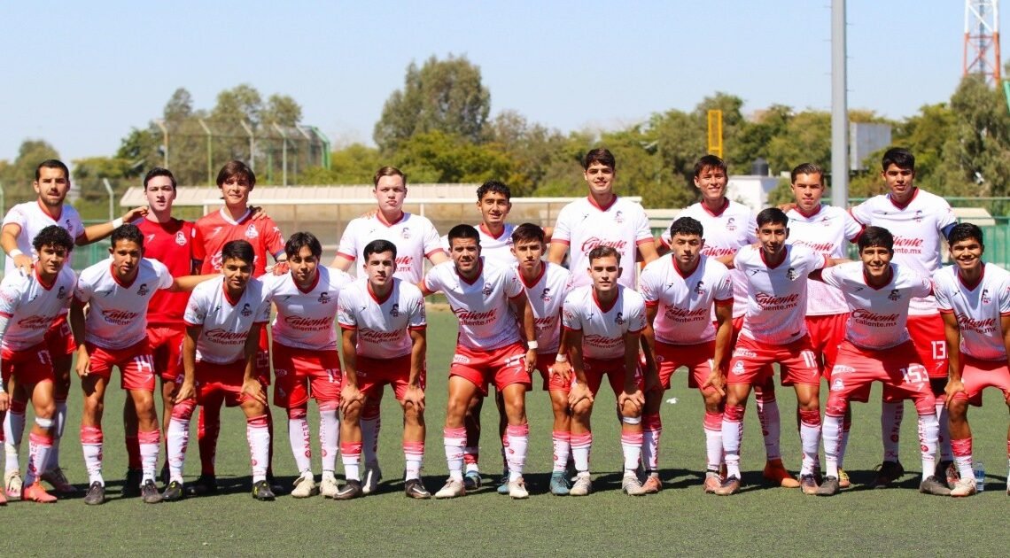 Cimarrones golean a Chihuahua y marchan invictos en Tercera División Cimarrones golean a Chihuahua y marchan invictos en Tercera División