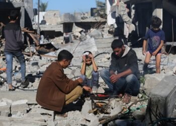 Israel y Hamás alargan tregua mientras se complican las negociaciones