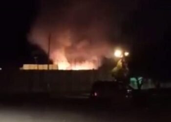 Incendio en Cereso de SLRC; taller de piñatas se prende en llamas