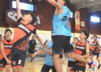 Gran presentación en secundaria del Torneo Navideño