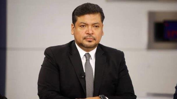 De Gobernador Interino a desempleado; Luis Enrique Orozco busca trabajo De Gobernador Interino a desempleado; Luis Enrique Orozco busca trabajo