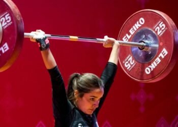 Finaliza Naomi Montes cuarta en Mundial de Halterofilia Sub-20