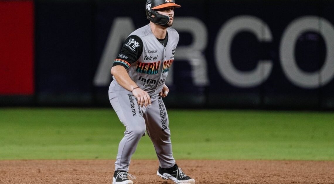 Naranjeros caen en Culiacán y Tomateros empata la serie tras venir dos veces de atrás Naranjeros caen en Culiacán y Tomateros empata la serie tras venir dos veces de atrás