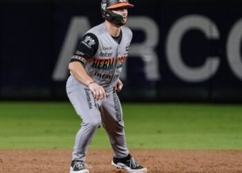 Naranjeros caen en Culiacán y Tomateros empata la serie tras venir dos veces de atrás