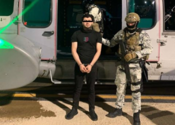 Presentan a ‘El Nini’ en la Femdo de CDMX tras su captura en Culiacán