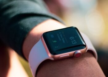 Apple Watch podría controlar la presión arterial y detectar la apnea del sueño