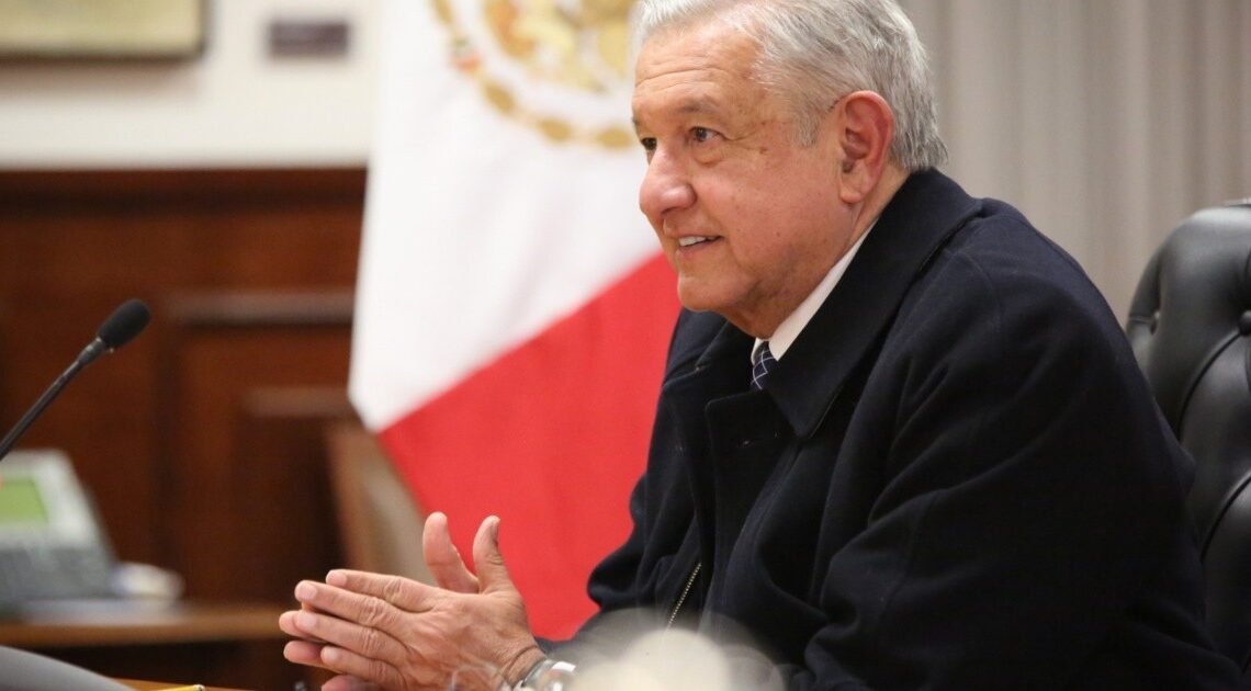 Oficializa AMLO uso de vías férreas para pasajeros
