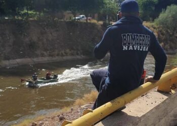 Se complica búsqueda de hombre que cayó a un canal en Navojoa