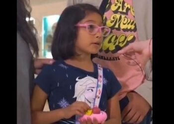 VIRAL: Entrevistan a niña y revela presunta infidelidad de la madre por 100 pesos