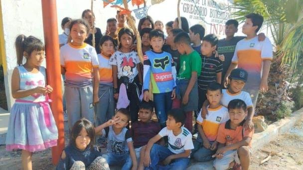 Brindan talleres a niños indígenas para rescatar las tradiciones culturales Brindan talleres a niños indígenas para rescatar las tradiciones culturales