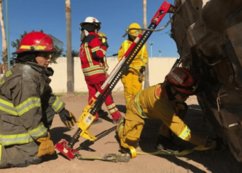 Termina con éxito el tercer Congreso de Mujeres Bombero en Hermosillo