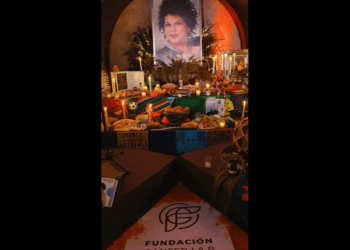Recuerdan con ofrenda a Marcela Fernández de Gándara