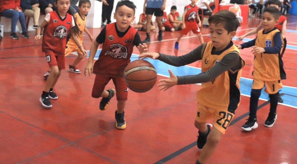 Debuta ULLOA´S Team con victoria en las primarias del Torneo Navideño Debuta ULLOA´S Team con victoria en las primarias del Torneo Navideño