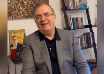 Marcelo Ebrard desmiente estar hospitalizado; sube video a redes