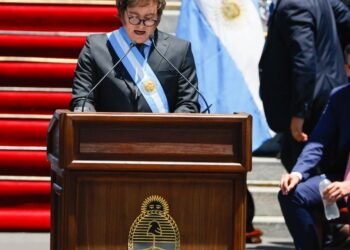 Javier Milei da su primer discurso presidencial: “Mi gobierno recibe la peor herencia en la historia”; habrá ajuste fiscal y no monetización