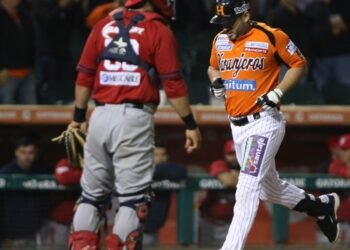 Caen Naranjeros ante Mayos con homenaje al “Toro” Valenzuela