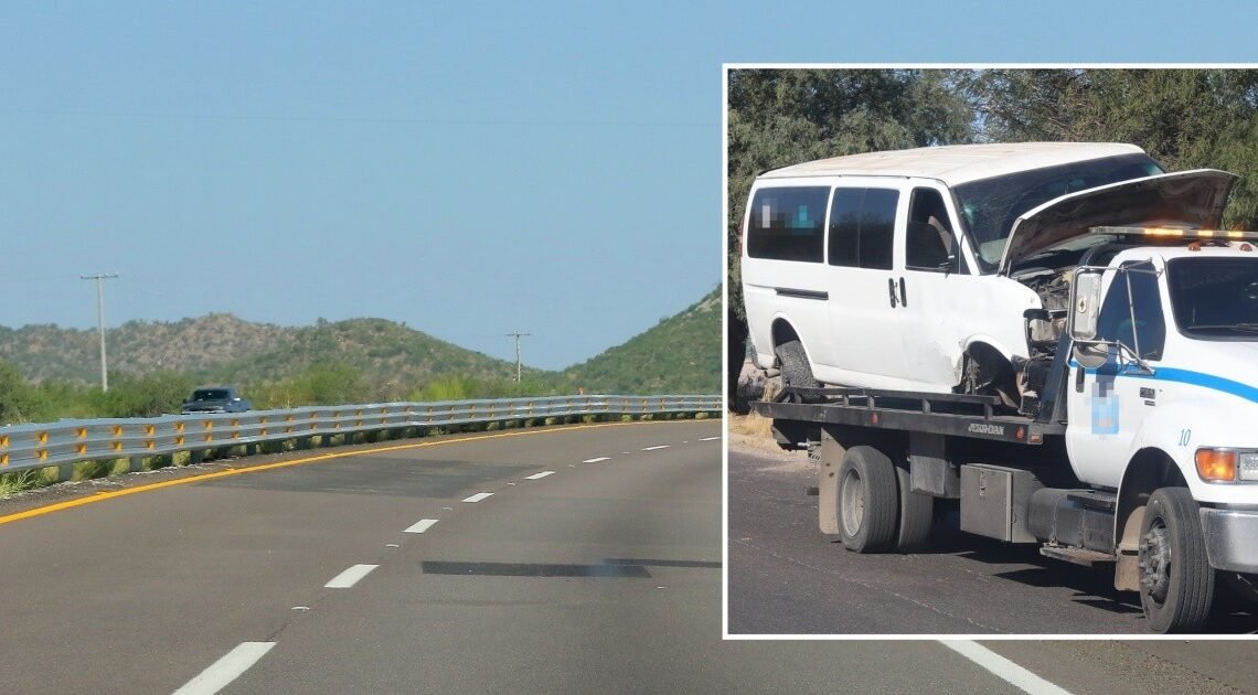 Vuelca Vehículo de transporte de personal en carretera Hermosillo-Nogales