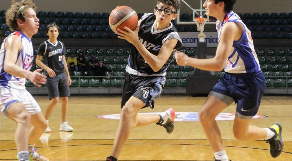Suma Gante par de victorias en preparatoria de Torneo Navideño
