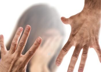 Detenido por violencia doméstica: Jesús Rómulo “N.” agredió a su esposa frente a su hija en Hermosillo