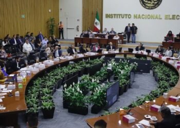 Multas millonarias: estos son los partidos que han recibido sanciones económicas en precampañas