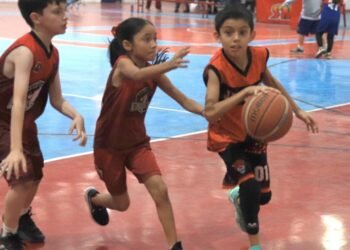 Se destapa ofensiva de Larrea en primaria mixta del Torneo Navideño