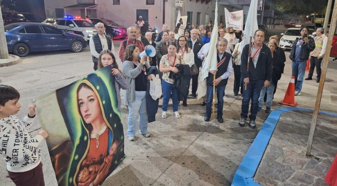Hermosillo: Realizan peregrinación de la Virgen de Guadalupe