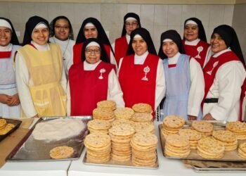 Madres adoratrices preparan buñuelos con el mejor sazón: Una bendición