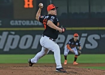 Recuerda Jorge Flores con cariño a Naranjeros de Hermosillo