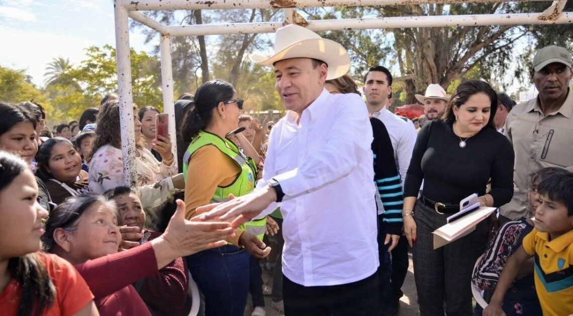 Entrega Gobernador de Sonora infraestructura vial y espacios públicos a los navojoenses