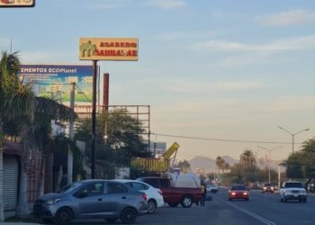 Locatarios extrañan paso de los paisanos a la salida Sur de Hermosillo