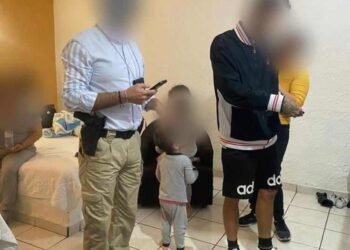 Unidad Especializada en Combate al Secuestro rescata a familia víctima de extorsión