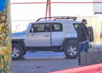 Matan a persona a bordo de un auto en bulevar Rodríguez y Encinas; fue atacada desde moto