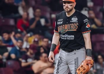 Tomateros empatan la serie ante Naranjeros