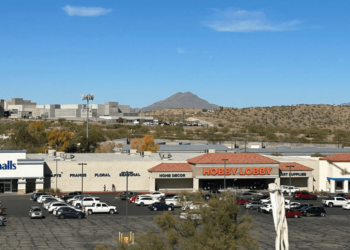 Ven en Nogales el lado bueno a cierre de garita en Lukeville