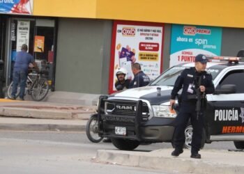 Arresto en la colonia Solidaridad: Jóvenes en posesión de arma de fuego y narcóticos