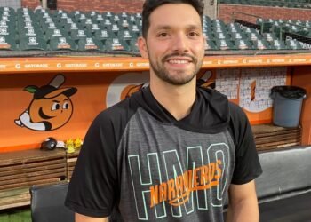 César Salazar cumple sueño ligamayorista y se enfoca en Naranjeros
