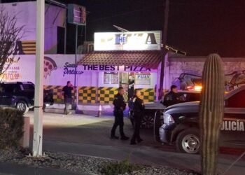 Hieren a empleado en asalto a pizzería al norte de Hermosillo