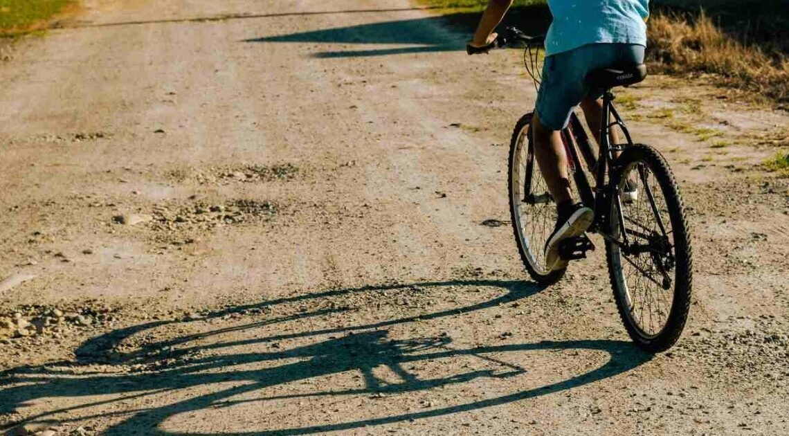 Capturan a ladrón de bicicleta en Privadas del Real, en Hermosillo Capturan a ladrón de bicicleta en Privadas del Real, en Hermosillo