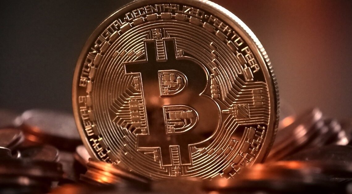 Cómo fue que el Bitcoin alcanzó el nivel de 40,000 dólares por primera vez este año