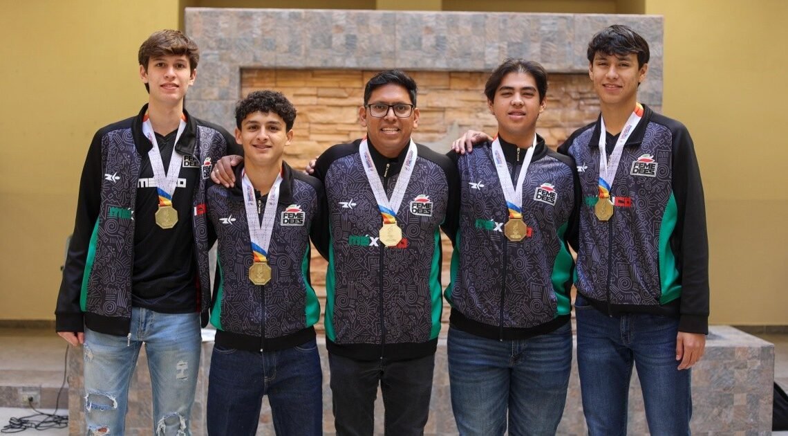Regresan sonorenses como campeones de Juegos Escolares Centroamericanos y del Caribe 2023