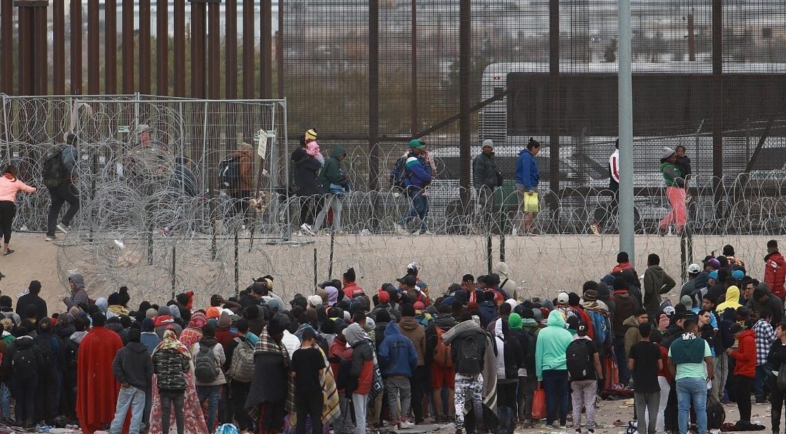 AMLO se compromete con Biden a reforzar contención migratoria; propone diálogo con Cuba y Venezuela a cambio