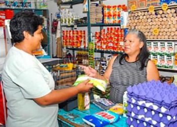 Suben 13% los ingresos y empleos al por menor