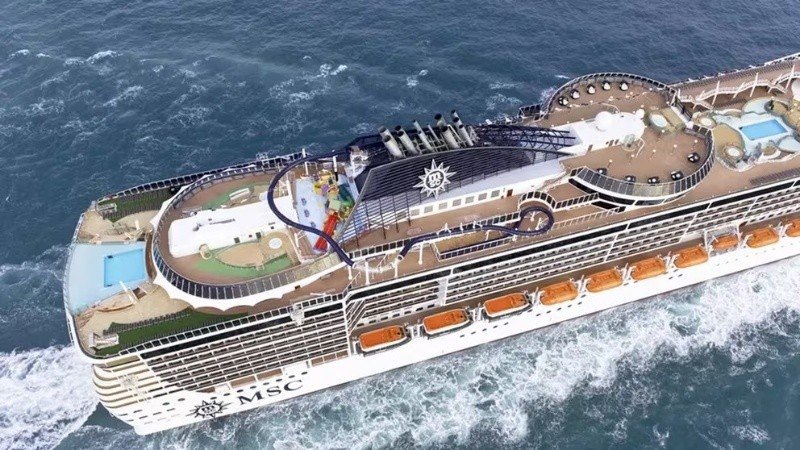  Vista área del crucero de Neymar.