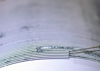 VIDEO: Terremoto de magnitud 6.2 deja al menos 111 muertos y 200 heridos en el noroeste de China