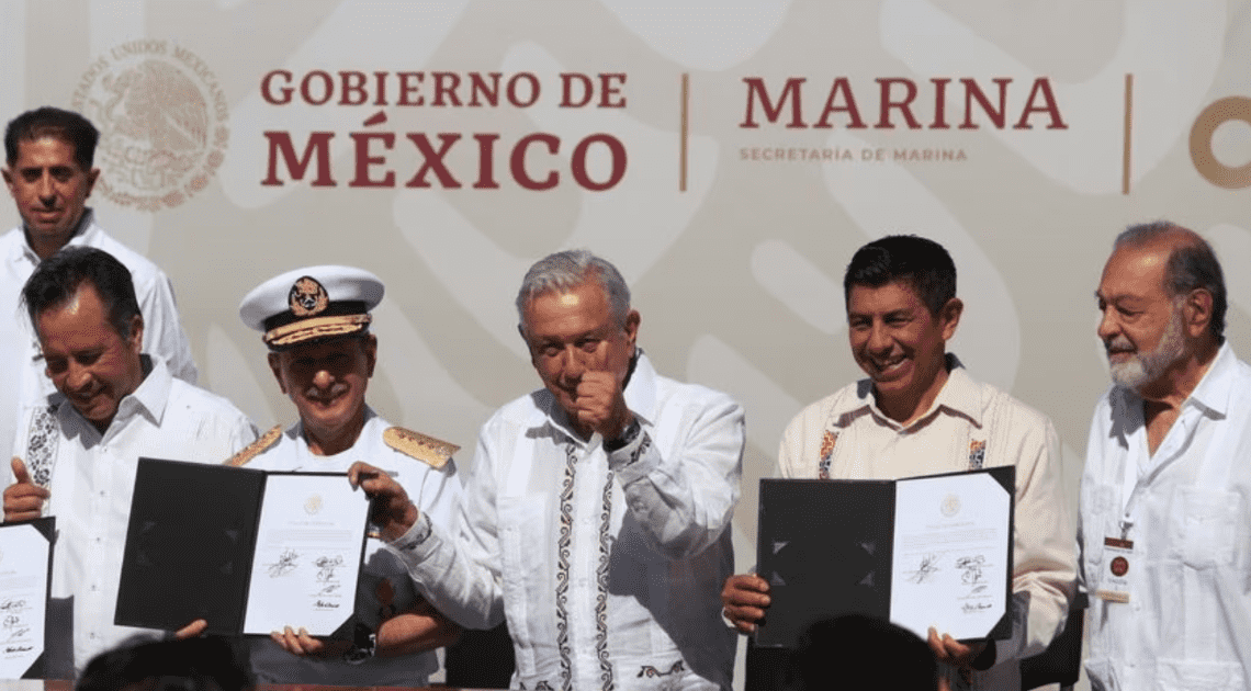 Tren Interoceánico: AMLO encabeza ceremonia de inauguración, junto a Carlos Slim y Ken Salazar Tren Interoceánico: AMLO encabeza ceremonia de inauguración, junto a Carlos Slim y Ken Salazar