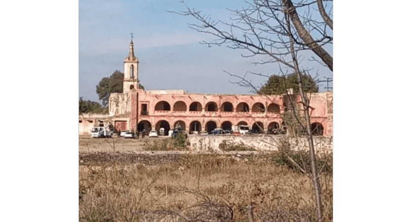  El sobreviviente a la masacre en posada de Guanajuato señala que los atacantes no entraron por la puerta de acceso, de la que anteriormente los habían retirado.