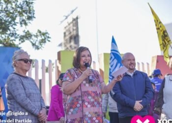 Xóchitl Gálvez acusa de nuevo complot, dice que le cortaron la luz